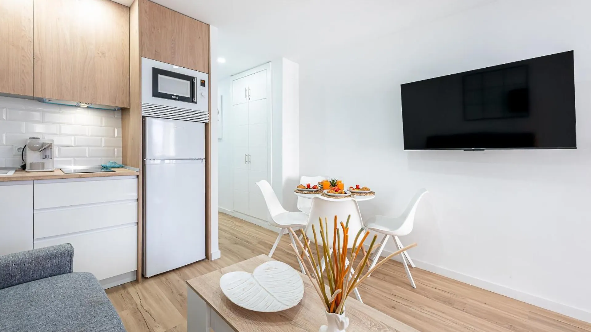 797 Holiday Rentals - Moderno Estudio En Los Verdiales Torremolinos